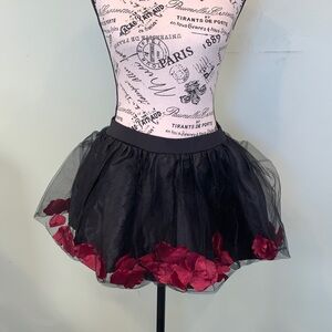 Coquette Black Tulle Short Petticoat Skirt with Floating Petals Women’s Small